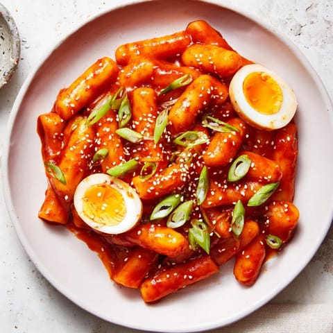 Korean Spicy-Sweet Tteokbokki