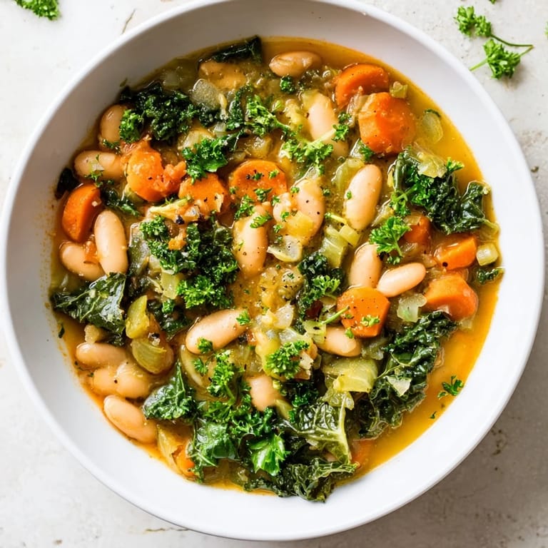 This delicious Italian Bean & Kale Stew offers a comforting, flavorful, and healthy vegetarian meal.